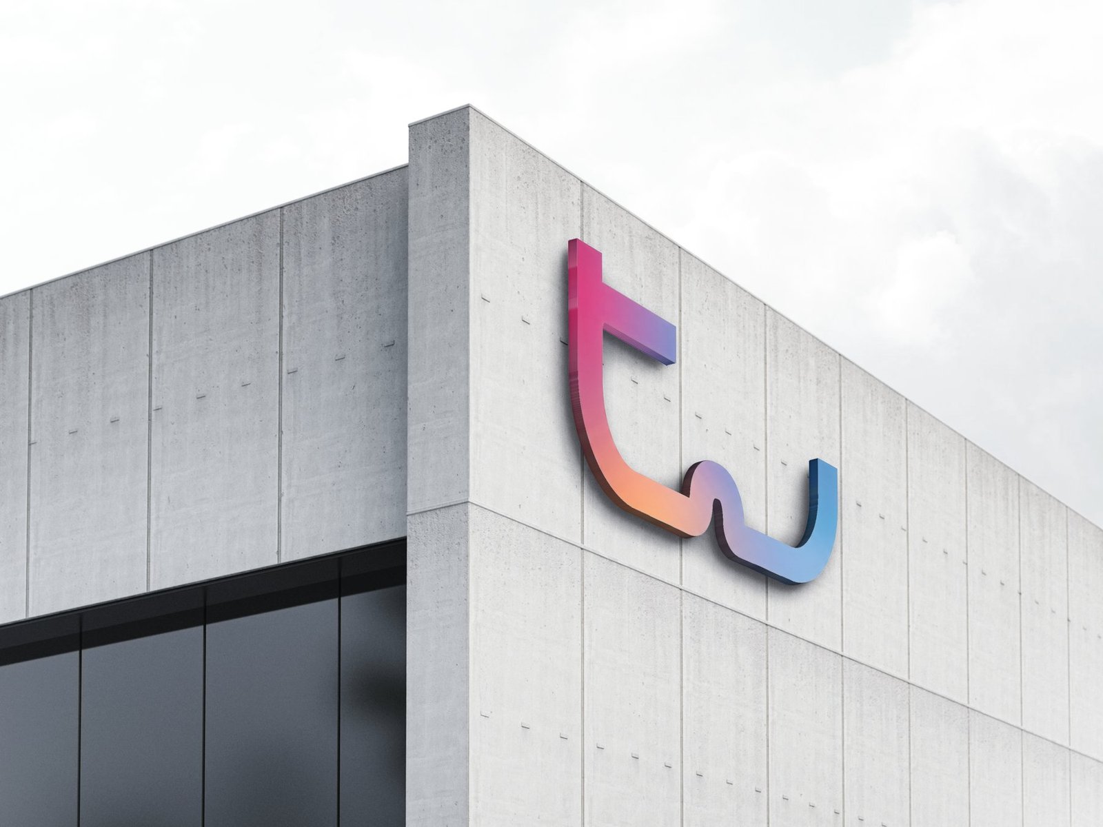 Logo du TU sur la devanture du théâtre